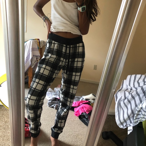 New Aeropostale PJ winter pants - Picture 2 of 5